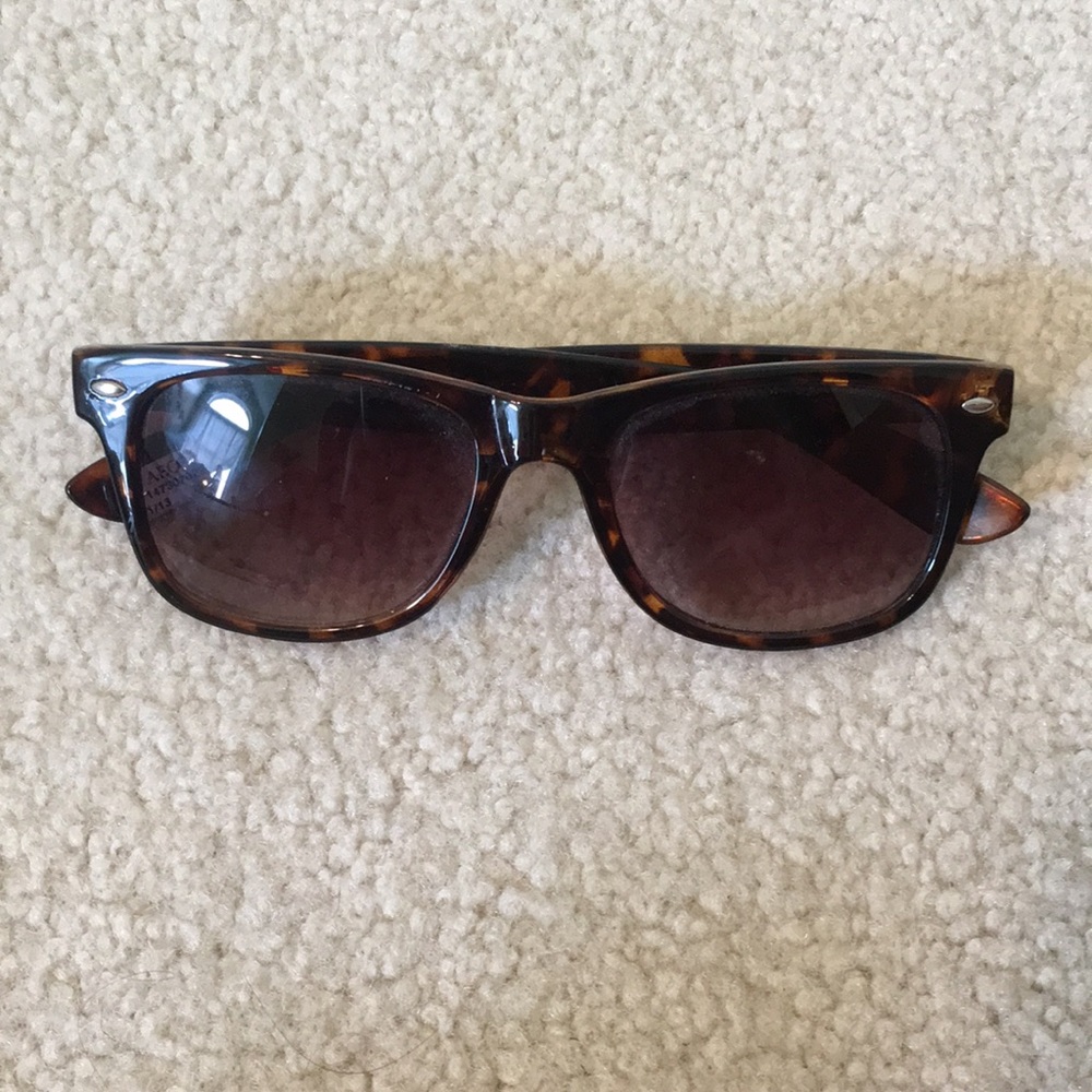 American eagle sunglasses